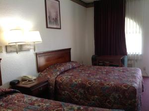 budget host hempstead inn