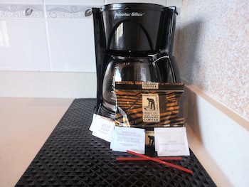 divya sutra suites on robson downtown vancouver