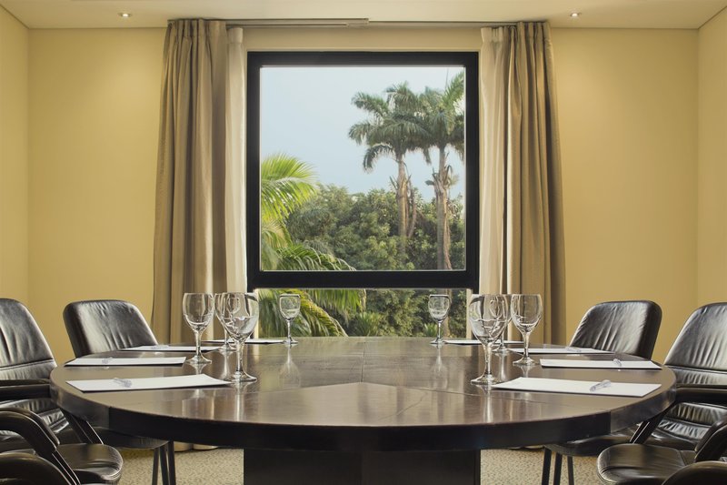 le meridien ogeyi place