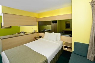 americas best value inn and suites jackson tn