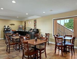 hotel 7 inn paducah