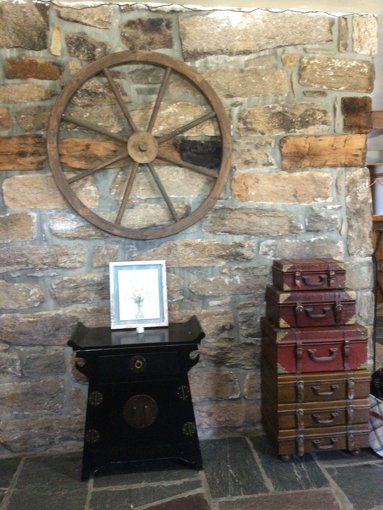 stagecoach house inn
