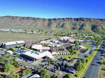 crowne plaza alice springs lasseters by ihg