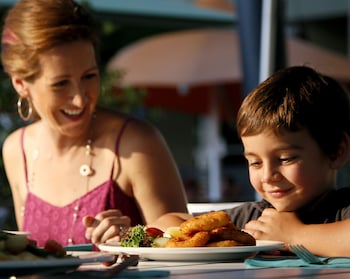 crowne plaza alice springs lasseters by ihg