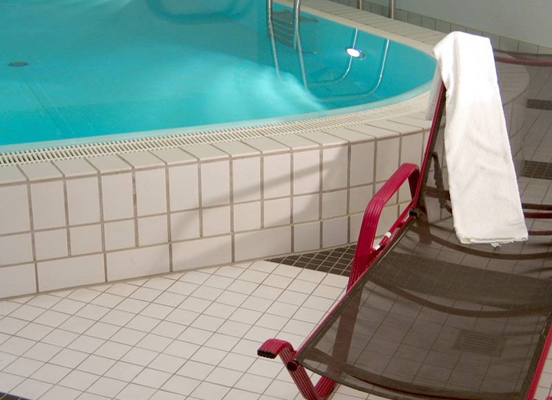 hotel mirage neuss ex proventhotel