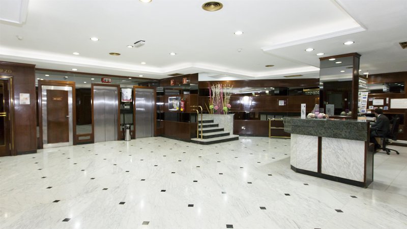 hotel zaragoza royal
