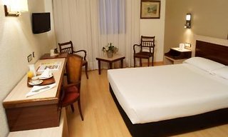 hotel zaragoza royal