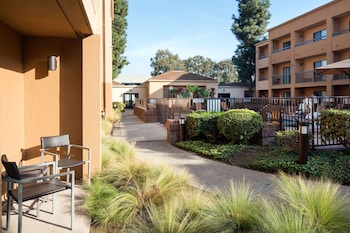 sonesta select los angeles lax el segundo