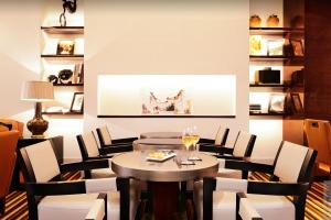 Hotel Montaigne,Paris>>Champs-Elysees,5 star