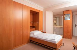 Hotel Meerane,Leipzig>>Chemnitz,4 star
