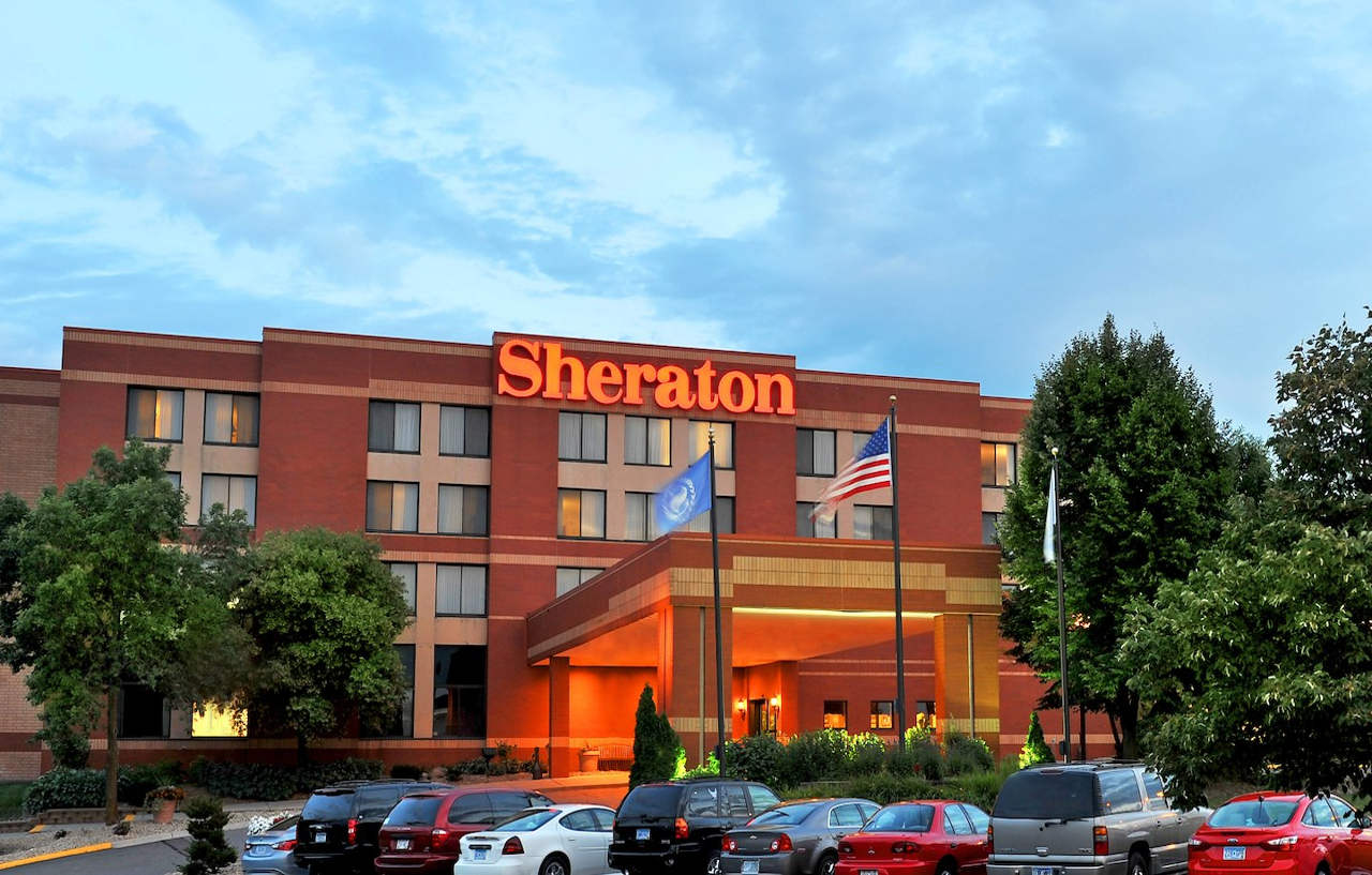 Sheraton Minneapolis West Hotel,Hennepin County>>Downtown Minneapolis,4 star