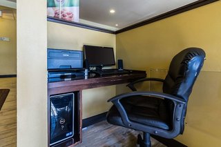 Quality Inn,Grand Forks County>>Grand Forks,3 star