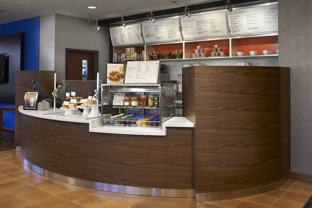 courtyard by marriott shelton