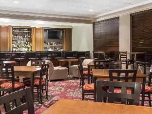 quality inn lexington horse park