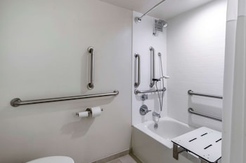 quality inn lexington horse park