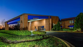 red roof inn and suites lexington hamburg
