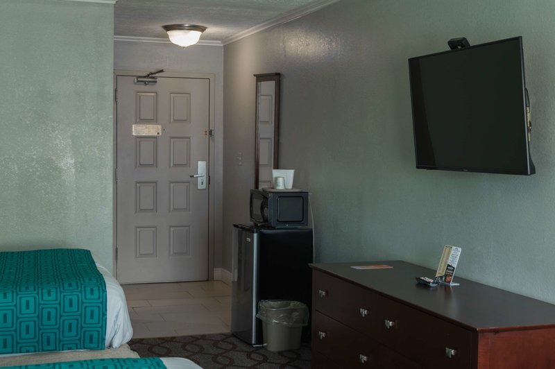 red roof inn and suites lexington hamburg