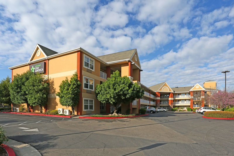 Extended Stay America Suites Fresno North