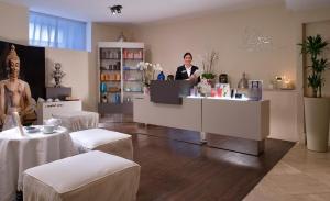 Hotel-Img