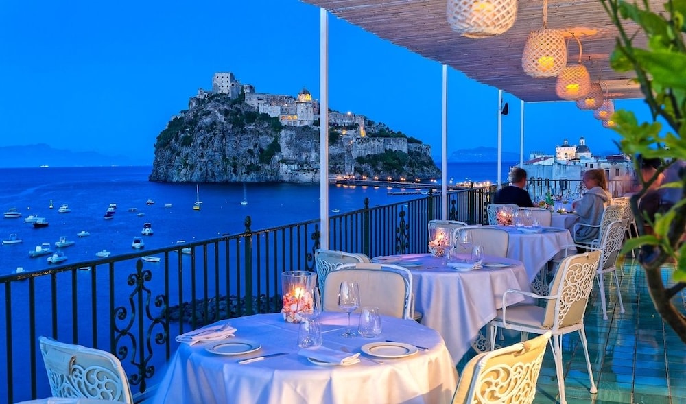 miramare e castello hotel