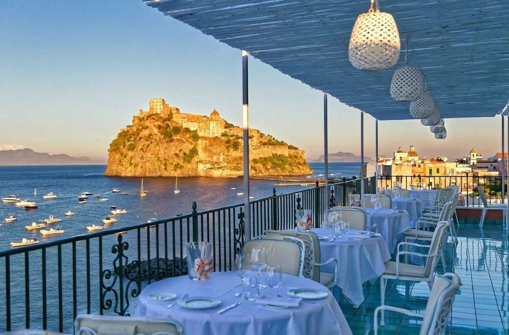 miramare e castello hotel