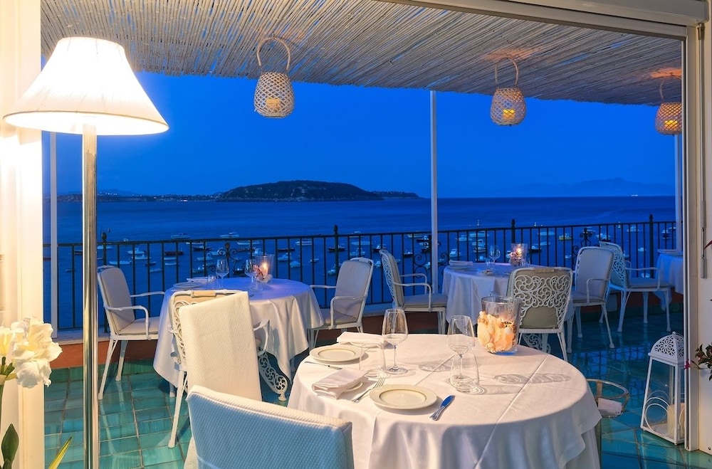 miramare e castello hotel