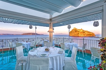 miramare e castello hotel