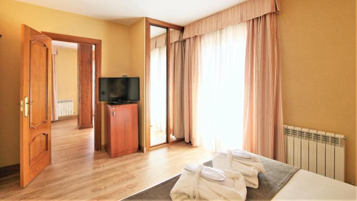 hotel ele puente romano