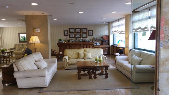 hotel ele puente romano