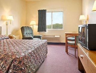 Super 8 By Wyndham Beresford,Canton>>Beresford,2 star