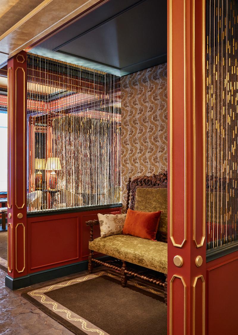 Hôtel De Montesquieu,8 Rue Frederic Bastiat,5 star
