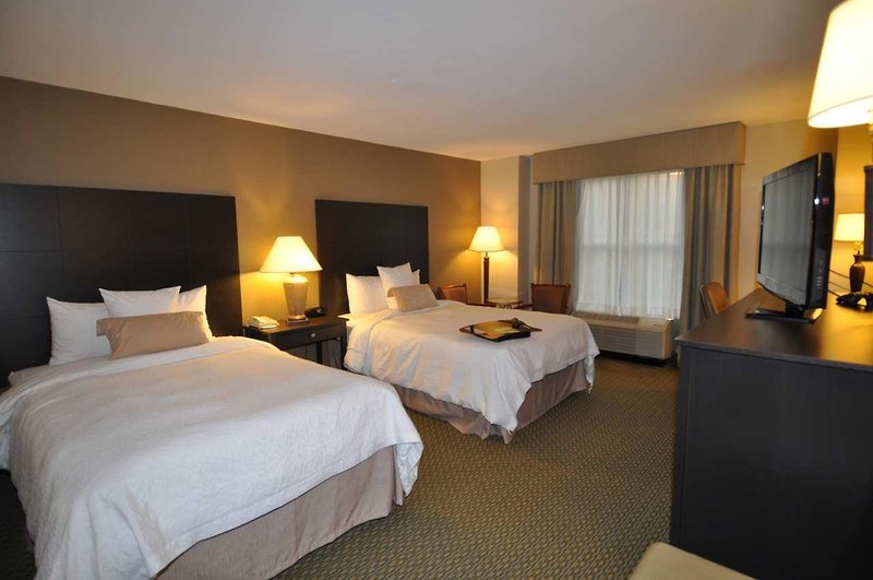 hampton inn and suites arlington crystal city dca