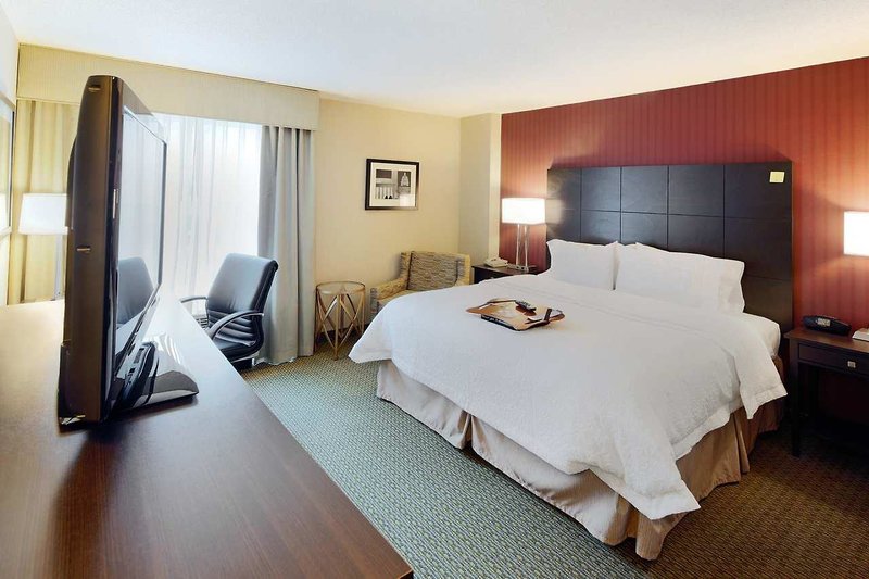 hampton inn and suites arlington crystal city dca