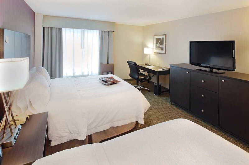 hampton inn and suites arlington crystal city dca