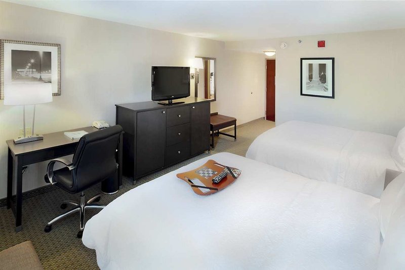 hampton inn and suites arlington crystal city dca