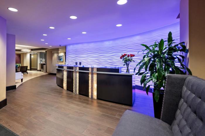 the artmore hotel closed