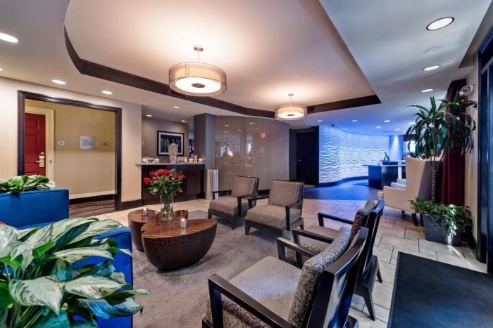 the artmore hotel closed