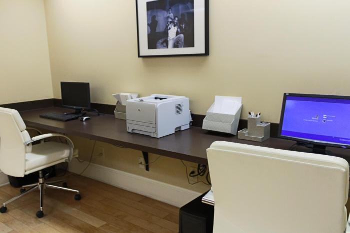 the artmore hotel closed