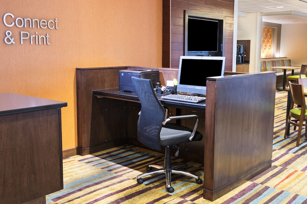 fairfield inn and suites by marriott perimeter center