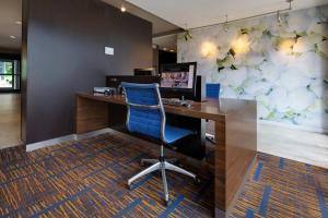 courtyard by marriott atlanta windy hill ballpark
