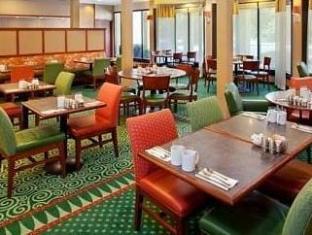 courtyard by marriott atlanta windy hill ballpark