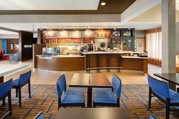 courtyard by marriott atlanta windy hill ballpark
