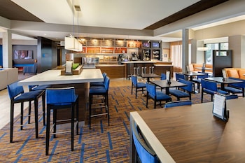 courtyard by marriott atlanta windy hill ballpark