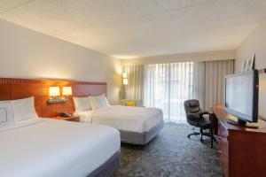 courtyard by marriott atlanta windy hill ballpark