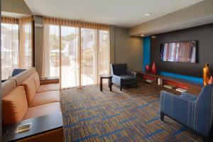 courtyard by marriott atlanta windy hill ballpark