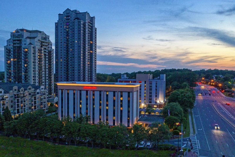 hampton inn atlanta perimeter center