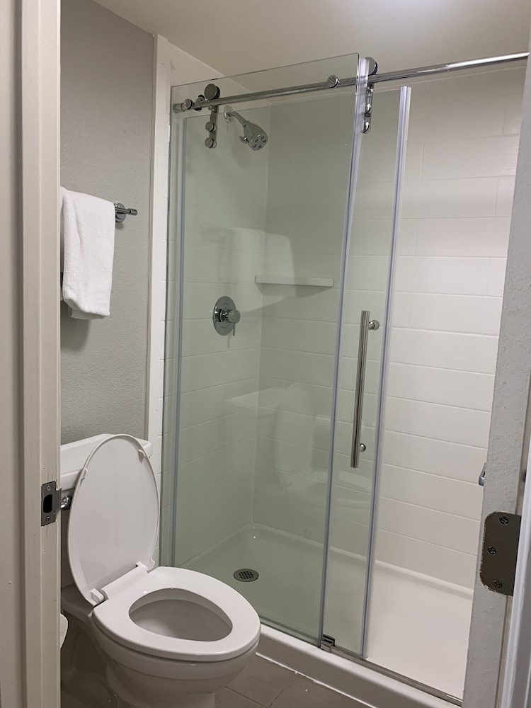 days inn by wyndham atlanta stone mountain