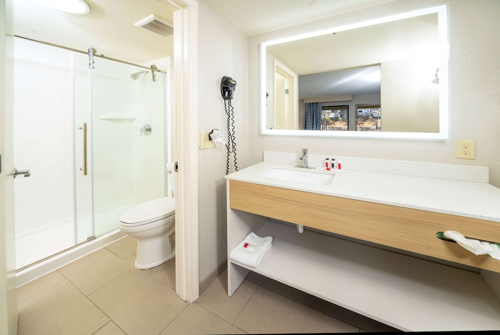 days inn by wyndham atlanta stone mountain