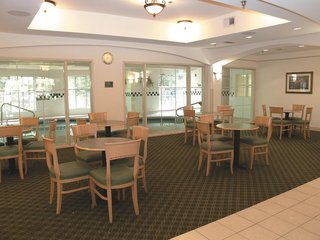 La Quinta Inn & Suites By Wyndham Atlanta Stockbridge,Georgia>>Atlanta,3 star