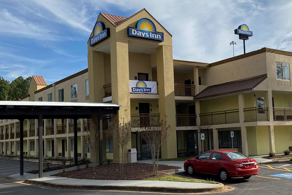 Days Inn By Wyndham Atlanta/Southlake/Morrow